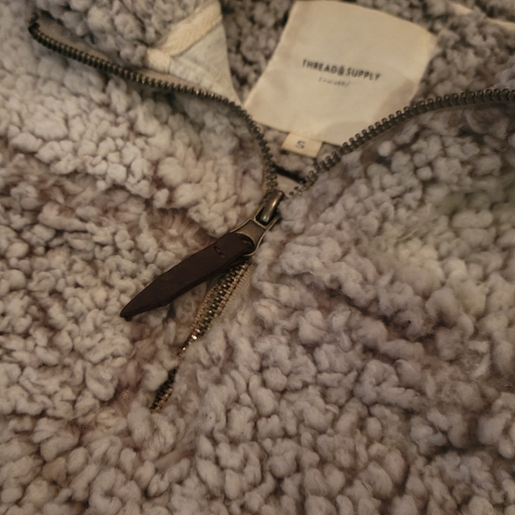Thread & Supply Wubby Fleece Pullover S Ivory - Picture 5 of 5